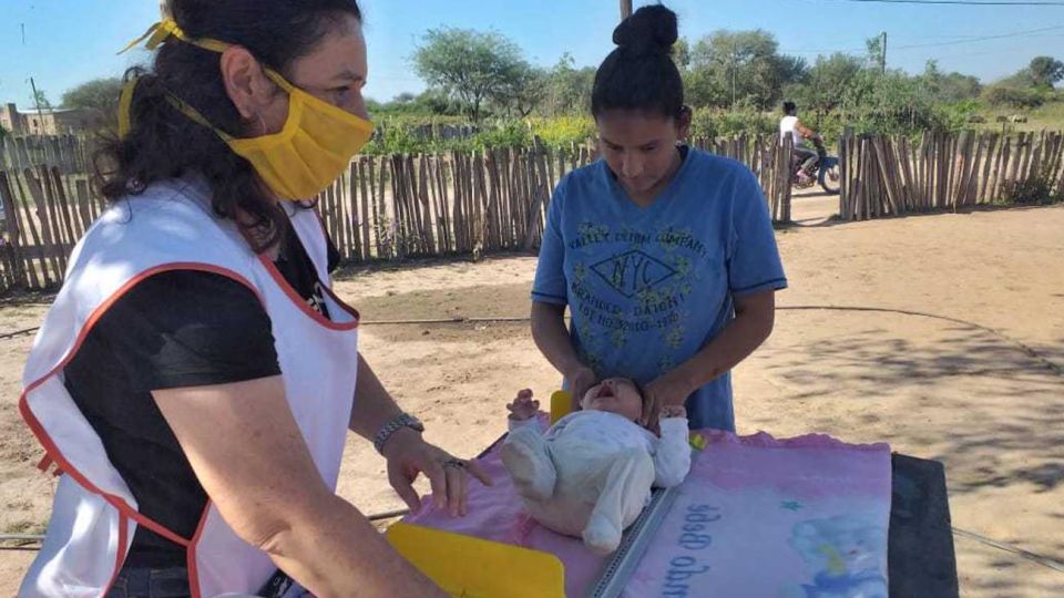 SANTIAGO DEL ESTERO. Los médicos siguen trabajando en el tema desnutrición pese a la cuarentena.