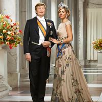 Máxima supera a Guillermo en imagen positiva