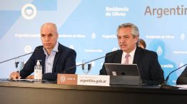 Horacio Rodríguez Larreta junto a Alberto Fernández en conferencia de prensa.