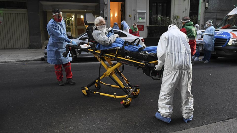 En el geriátricos Carpe Diem ya hay 37 contagios confirmados, entre pacientes y empleados.