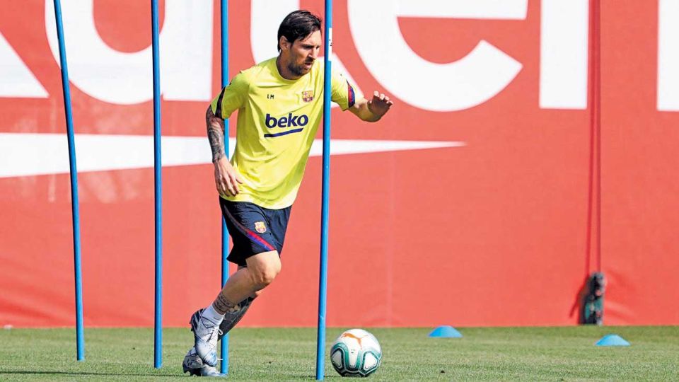 Volver. Con todas las precauciones, ayer Leo se entrenó.