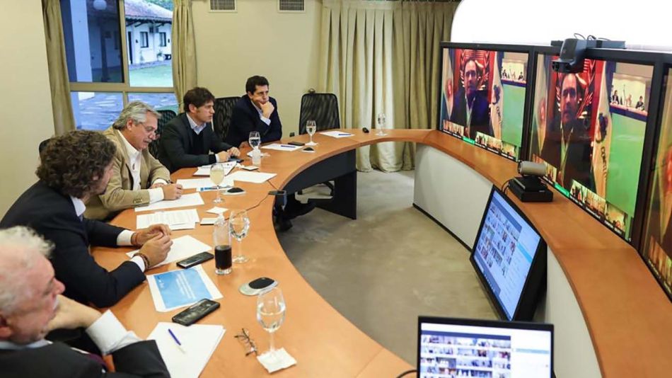 Alberto con gobernadores-2020-0512