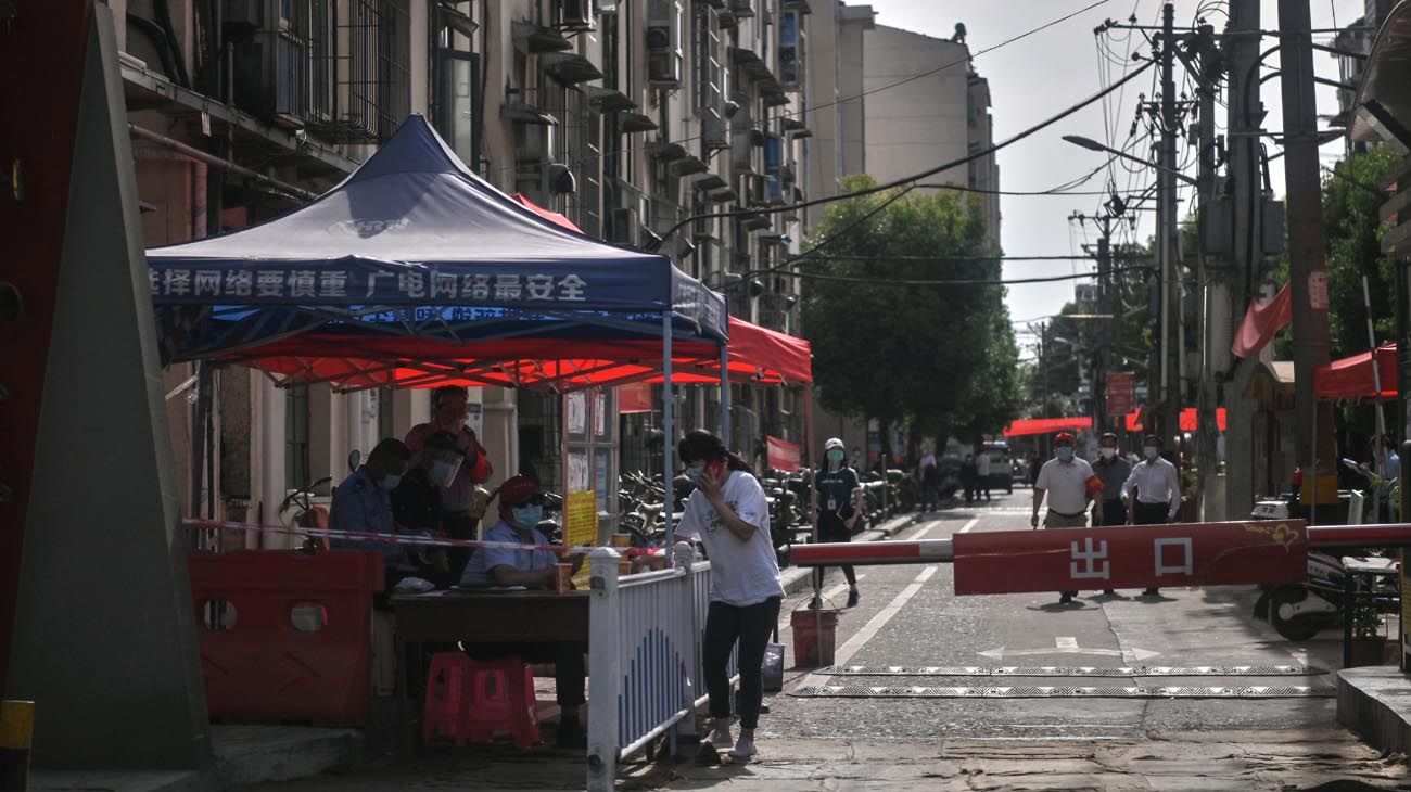 Las autoridades testearán a todos los habitantes de la ciudad