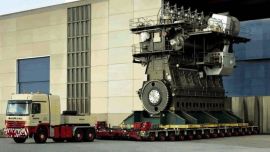 El Wärtsilä RT-flex96C se lanzó en 2003, pero en 2007 se le añadieron catorce cilindros con una potencia total de 84.420 kW.