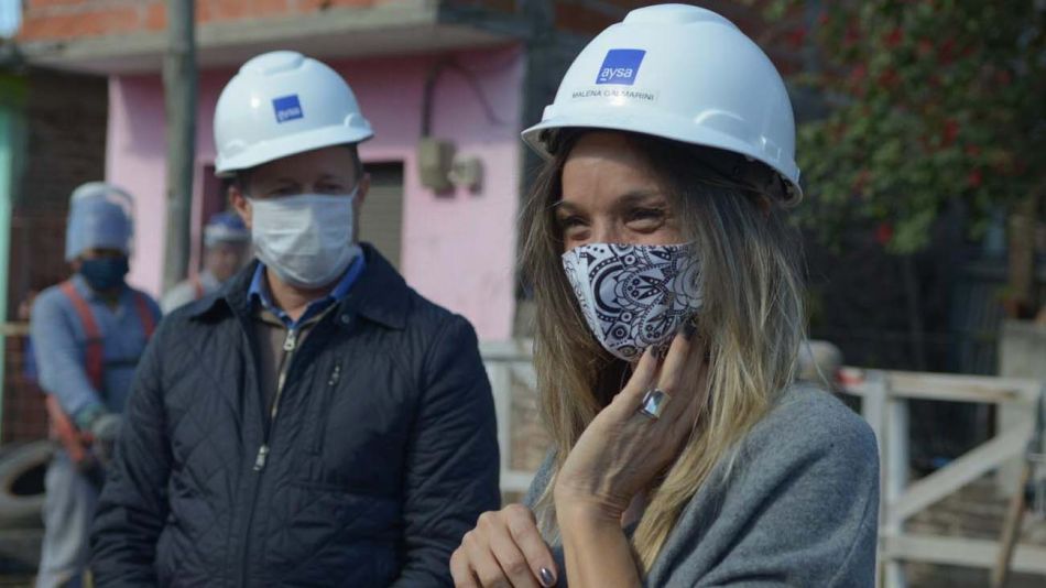 Malena Galmarini y Martín Insaurralde recorrieron obra en Ingeniero Budge-20200514