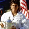 Gabriel Sabatini con el trofeo de campeona en el US Open 1988. 