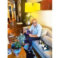 Fabian Zitta abre su las puertas de su casa