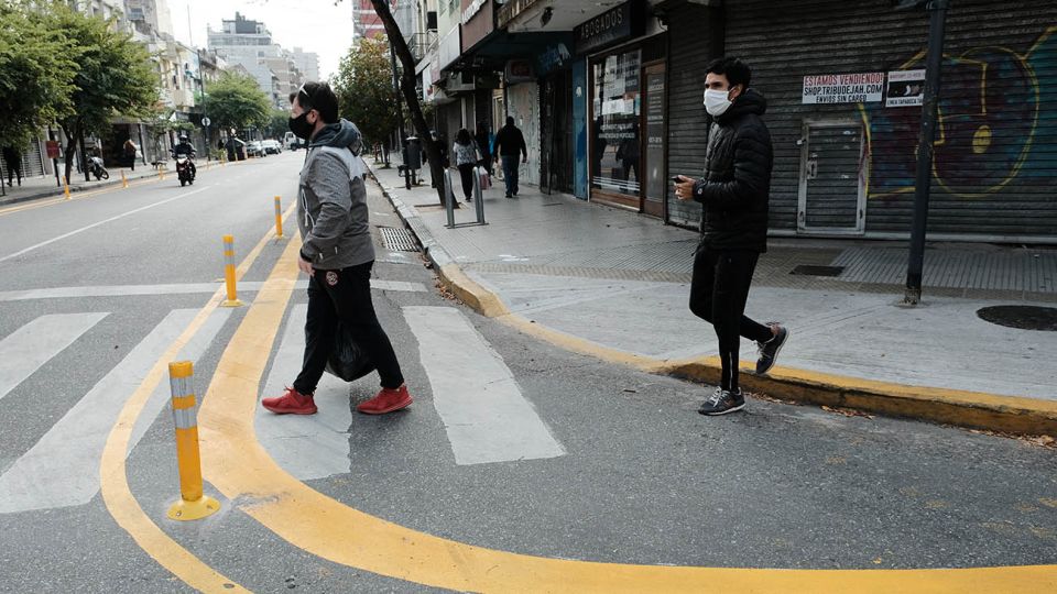 En el barrio de Villa del Parque se abrieron al tránsito peatonal algunas calles