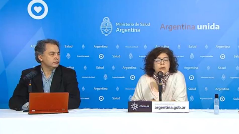 Vizzotti y Costa, en el habitual reporte matutino de coronavirus.