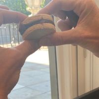Máxima celebra su cumpleaños dando la receta argentina de alfajores de maizena