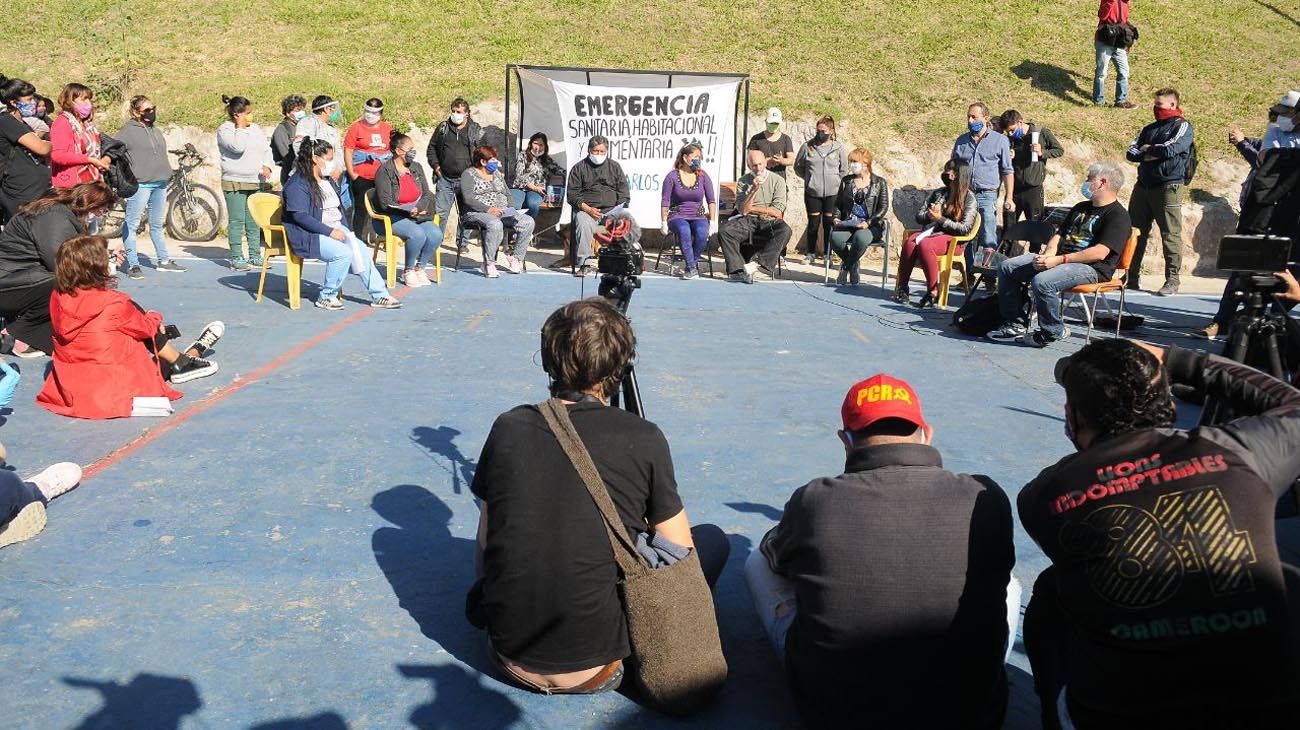 EN LA PARROQUIA CRISTO OBRERO, ANTE EL ABANDONO DEL GOBIERNO DE LA CIUDAD PEDIMOS LA INTERVENCIóN DEL ESTADO NACIONAL PARA FRENAR LA CURVA EXPONENCIAL QUE SE ESTá PRODUCIENDO EN EL BARRIO PADRE MUGICA