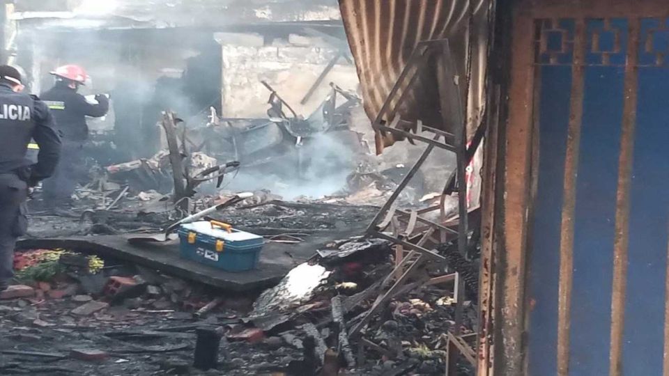 Incendio en Punta Lara