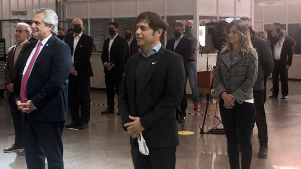 Alberto Fernández junto a Axel Kicillof y Malena Galmarini