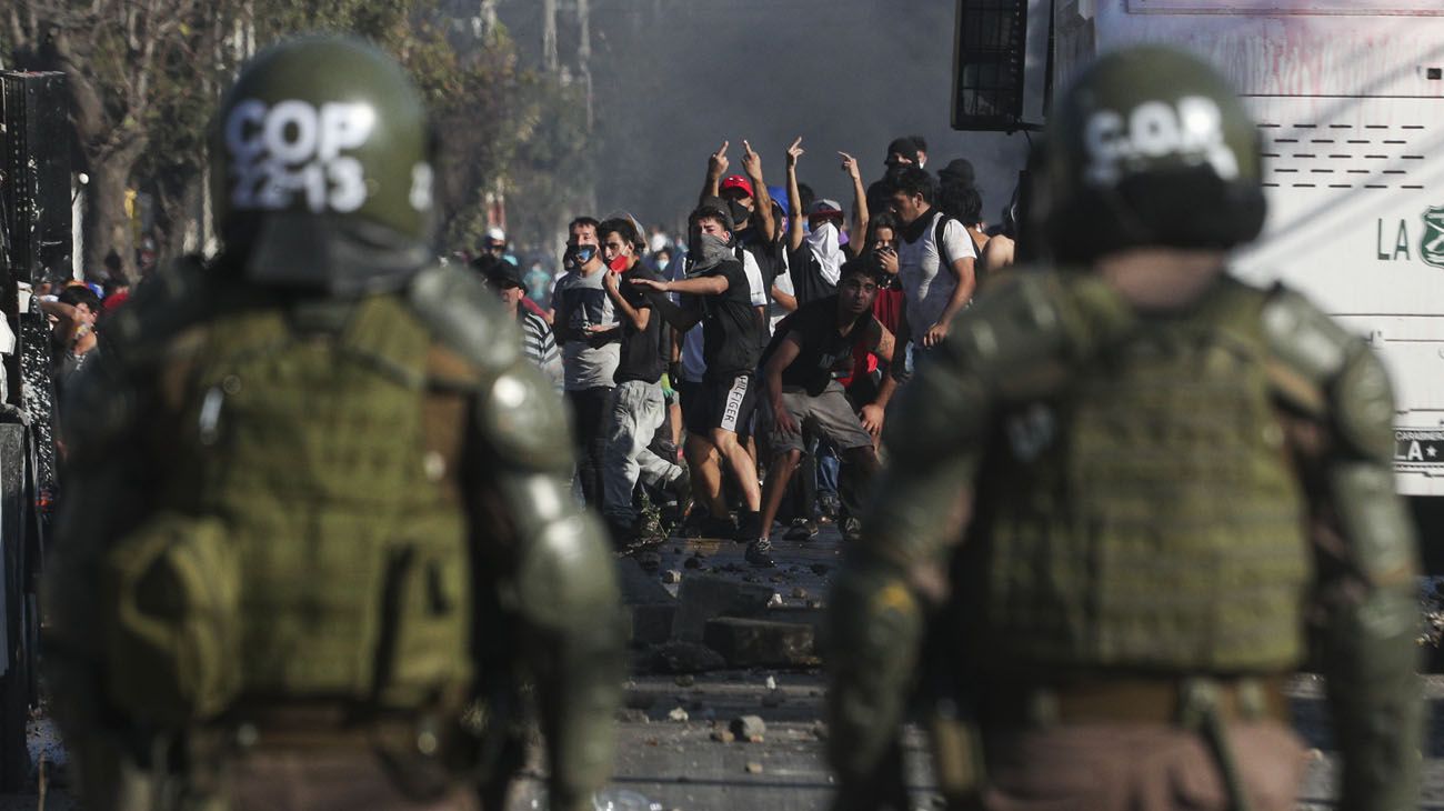 Protesta comuna el bosque en Santiago de Chile