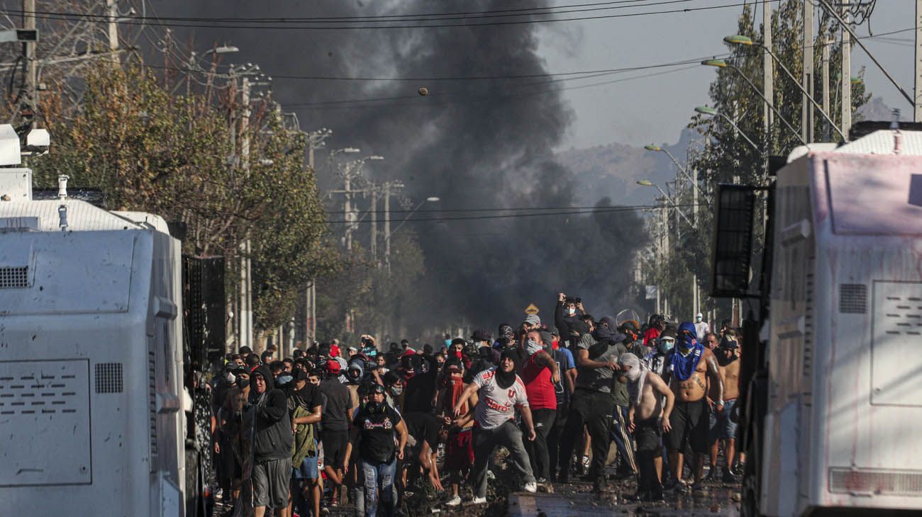 Protesta comuna el bosque en Santiago de Chile