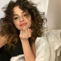 Selena Gomez mostró su drástico cambio de look y es furor en las redes