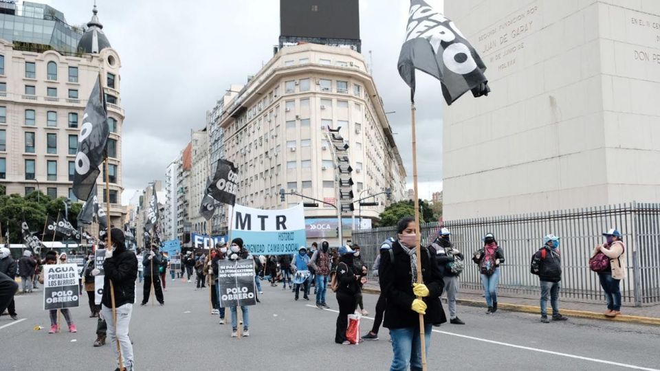 Foto archivo. El Polo Obrero y otras organizaciones de izquierda reclaman por contagios y despidos