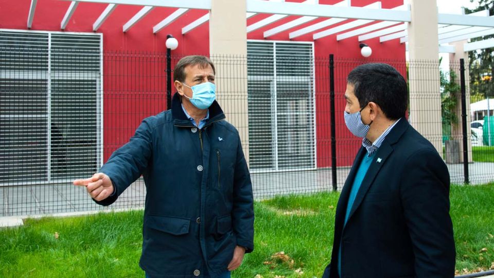 El gobernador de Mendoza, Rodolfo Suárez autoriza reuniones familiares