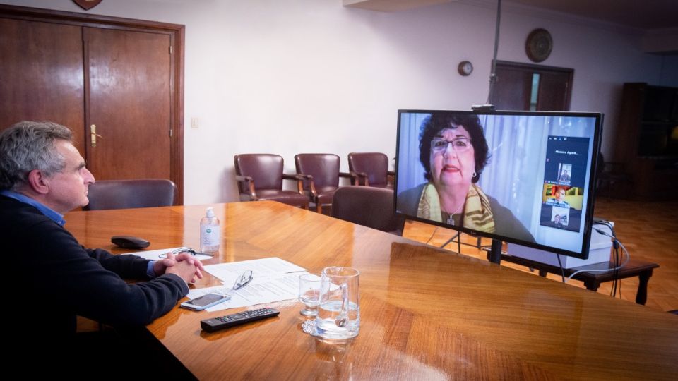 Con la participación de Dora Barrancos, el ministerio de Defensa relanzó el Consejo de Políticas de Género