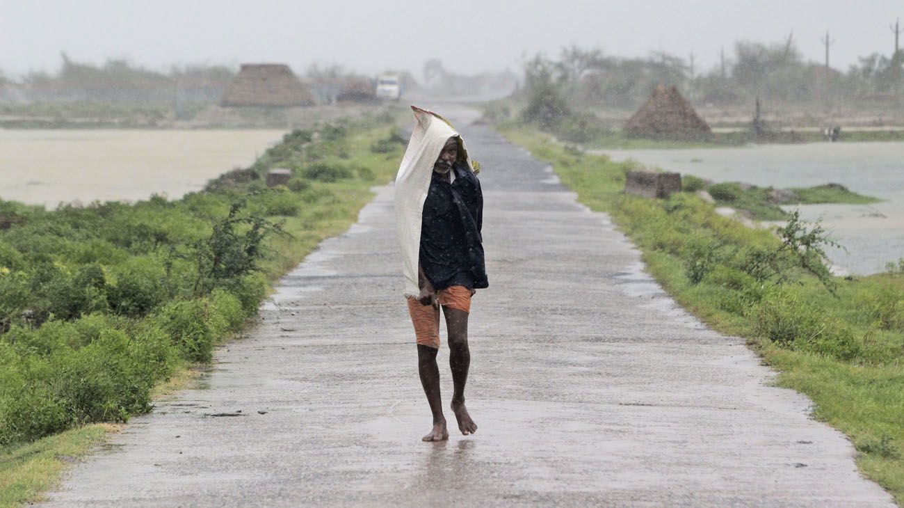 Ciclón tropical azota la India y Bangladesh en medio de la pandemia por coronavirus