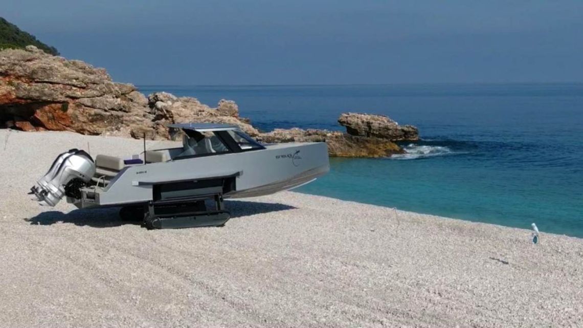 Iguana Commuter, un juguete de lujo para mar y tierra