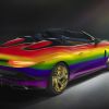 Bentley Mulliner Bacalar decorado con los colores del arcoíris.