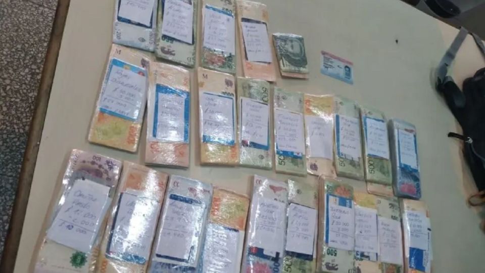 En el operativo incautaron aproximadamente 500.000 pesos.