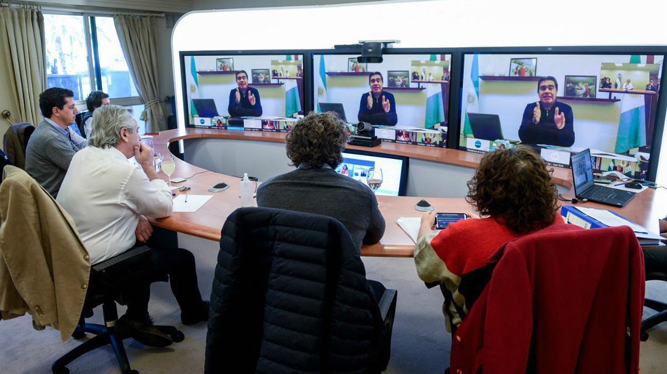 Alberto Fernández se reúne con gobernadores por videoconferencia antes de renovar la cuarentena