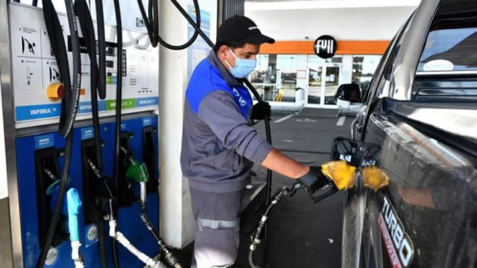 CAIDA INEDITA. La baja por la cuarentena generó pérdida multimillonarias para las estaciones.