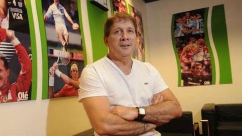 Trotamundos. Blanco dirigió en nueve países. Fue entrenador de Belgrano y compañero de Andrés Fassi, actual presidente de Talleres, en el cuerpo técnico del Cobras de México.