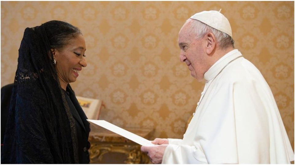 María Fernanda Silva y el papa Francisco.