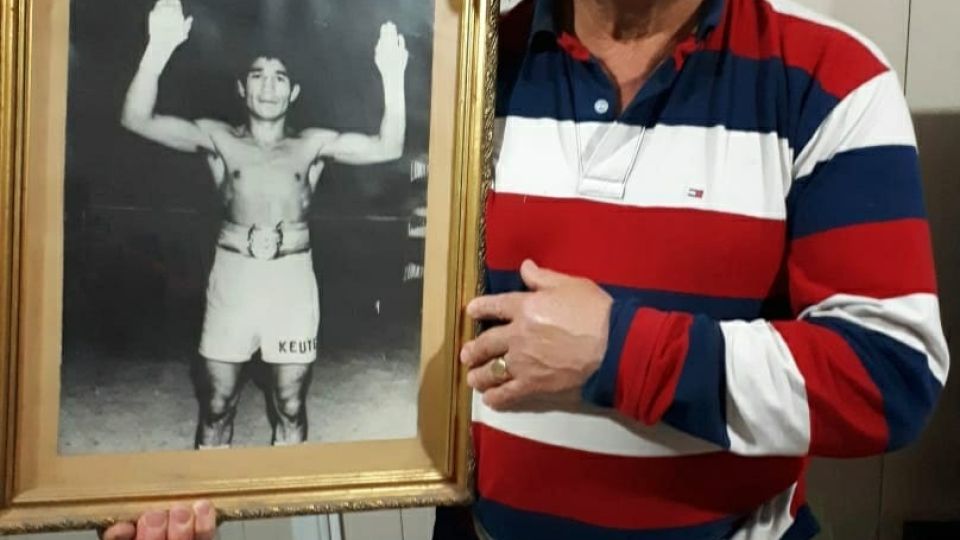 Pionero. Nacido en Villa Dolores y formado en Mendoza, Ramón Balbino Soria fue campeón en las categorías mosca y gallo.n título mundial de boxeo.