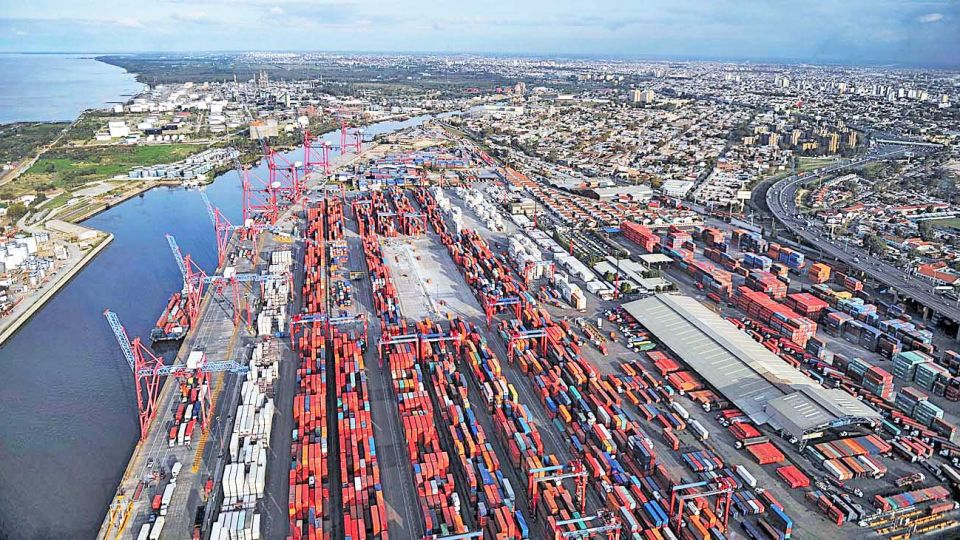Soberanía. Los puertos son una instancia estratégica para toda la economía nacional. Por eso es importante la participación de toda la sociedad en las decisiones.