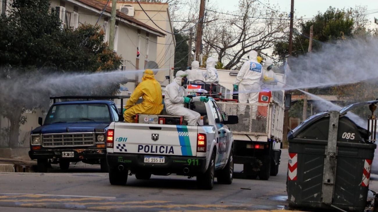 Operativo en Villa Azul.