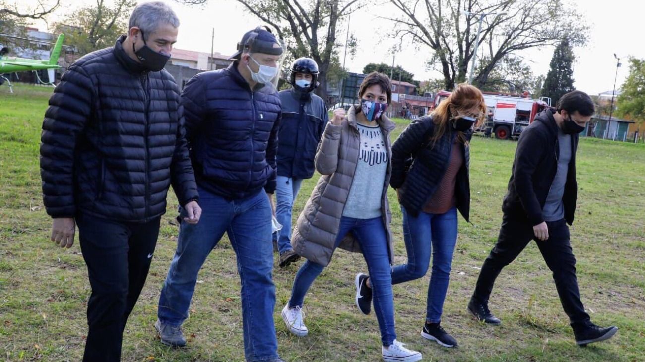 Operativo en Villa Azul.