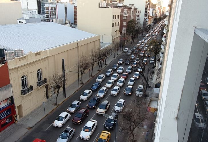Multitudinaria marcha de médicos en Córdoba | Perfil