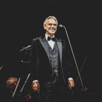 Andrea Bocelli venció al Coronavirus y donó plasma para investigación