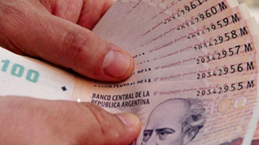 Quiénes pagan los impuestos en Argentina pesos-962616 (1)