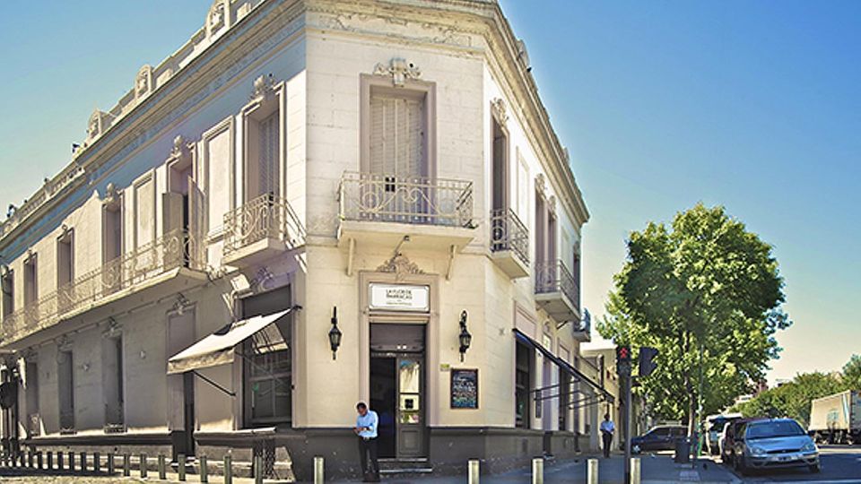 Bar La Flor de Barracas.