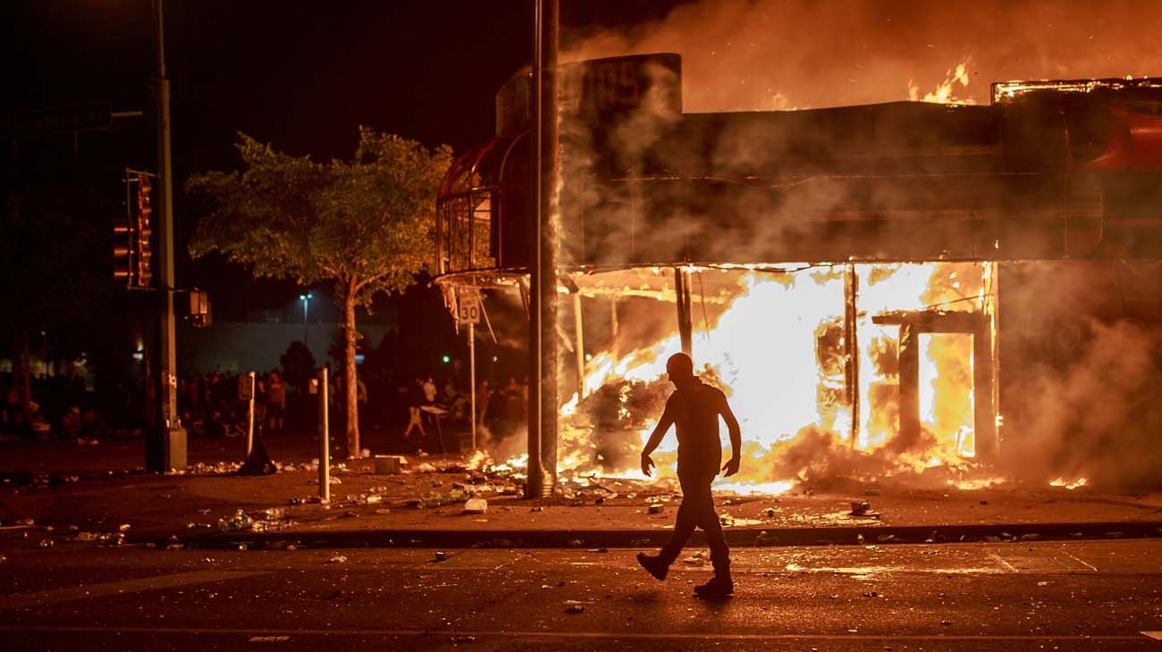 protestas en Minneapolis por la muerte de Ge0rge Floyd