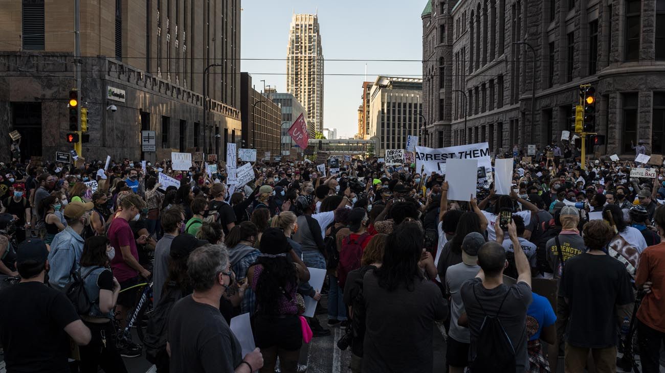 protestas en Minneapolis por la muerte de Ge0rge Floyd