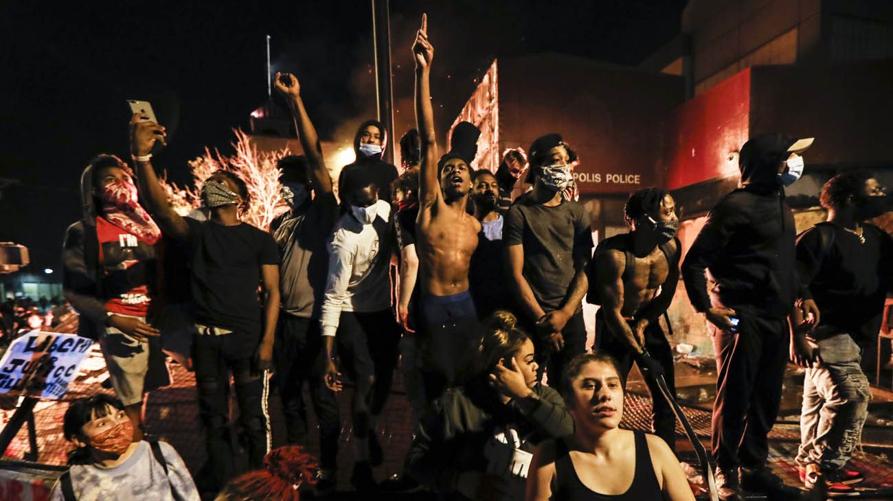 protestas en Minneapolis por la muerte de Ge0rge Floyd