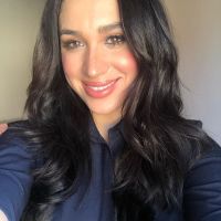 Conoce a Christine, la joven que cautivó al mundo con su parecido a Meghan Markle