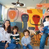 Milo Locket abre las puertas de su casa