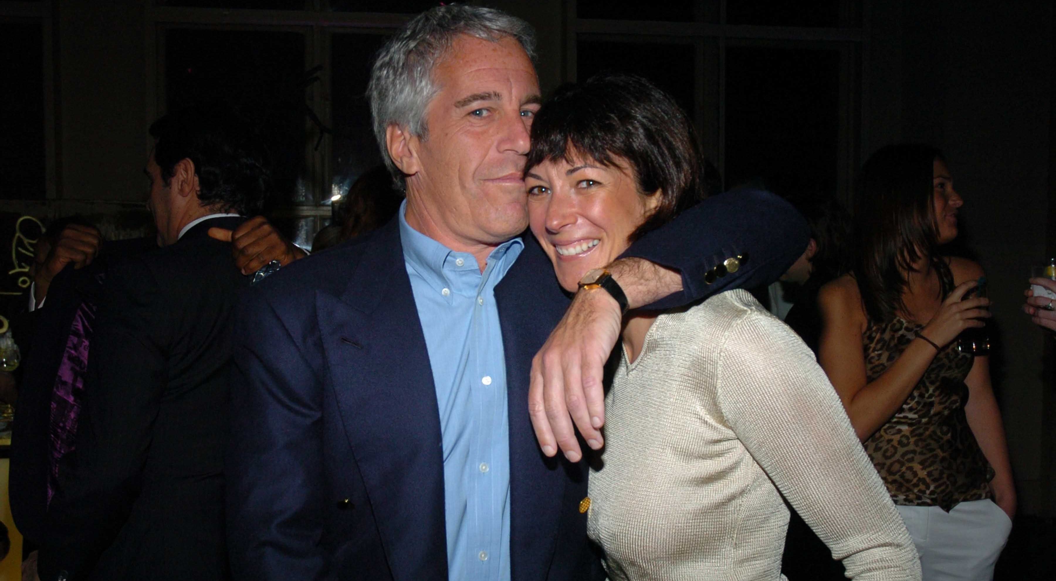 La pareja se mostró unida hasta poco antes del encarcelamiento de Epstein.