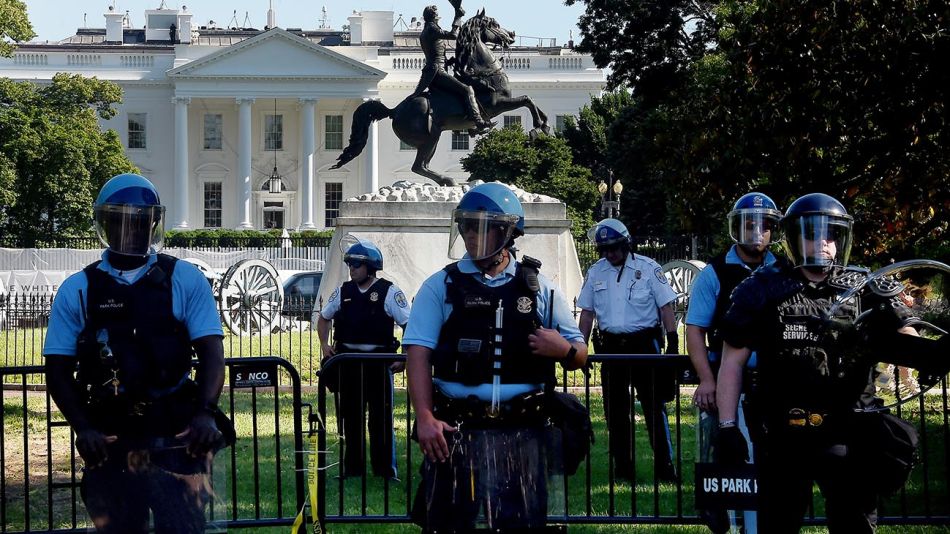 blindando la casa blanca por las protestas 20200601