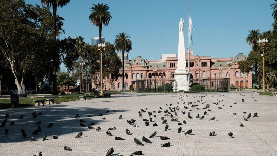 cuarentena plaza de mayo buenos aires