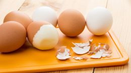 Trucos de limpieza con cáscara de huevo que nadie te contó