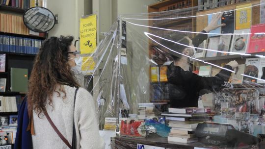 Librerías de Buenos Aires en cuarentena: contra las cuerdas.