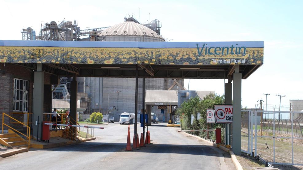  planta del Grupo Vicentin en Rosario 20200610